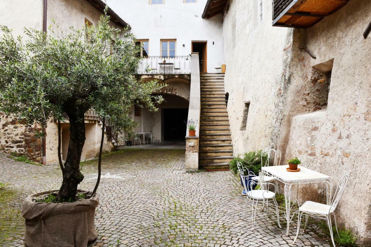 Apartamento Ansitz Jenner Appiano Sulla Strada Del Vino Exterior foto