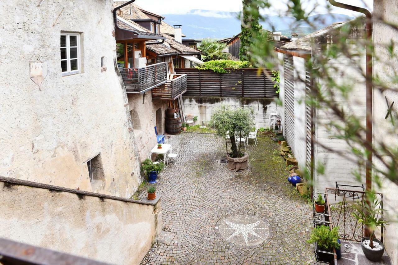 Apartamento Ansitz Jenner Appiano Sulla Strada Del Vino Exterior foto