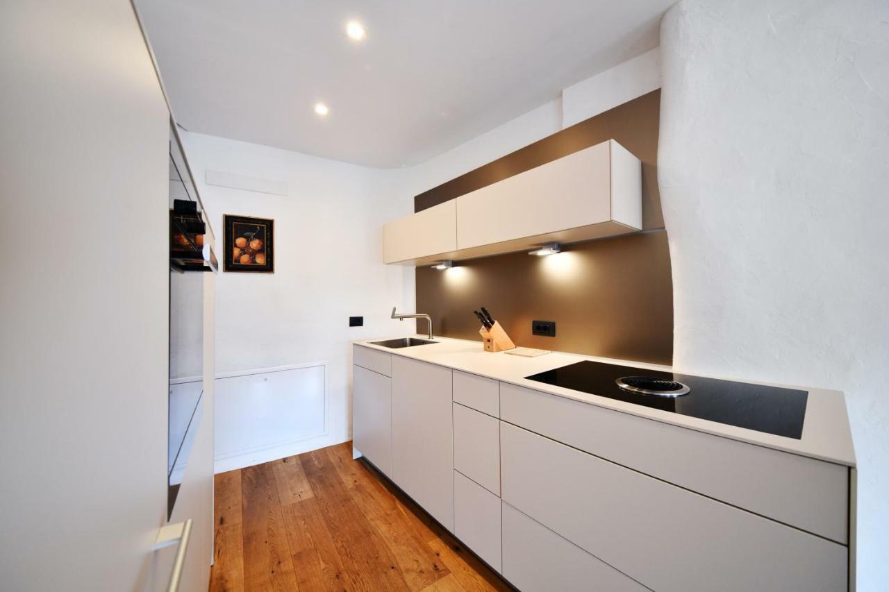 Apartamento Ansitz Jenner Appiano Sulla Strada Del Vino Exterior foto